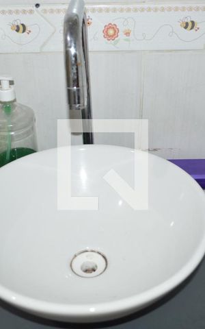 Casa à venda com 210m², 4 quartos e sem vagaBanheiro da Suíte 2