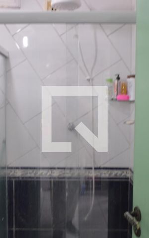 Casa à venda com 210m², 4 quartos e sem vagaBanheiro da Suíte 1