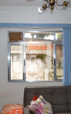 Casa à venda com 210m², 4 quartos e sem vagaSala