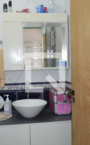 Casa à venda com 210m², 4 quartos e sem vagaBanheiro