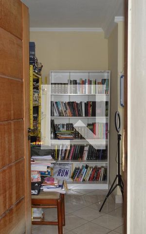Casa à venda com 210m², 4 quartos e sem vagaEntrada