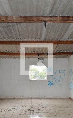 Casa à venda com 210m², 4 quartos e sem vagaSalão