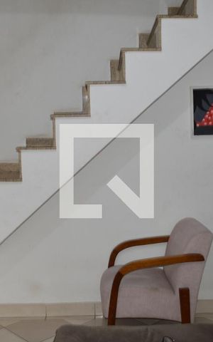 Casa à venda com 210m², 4 quartos e sem vagaSala