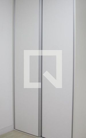 Casa de condomínio à venda com 174m², 3 quartos e 4 vagasSuíte 3