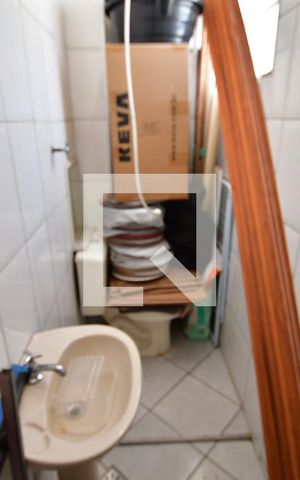 Apartamento à venda com 115m², 2 quartos e sem vagaBanheiro de serviço