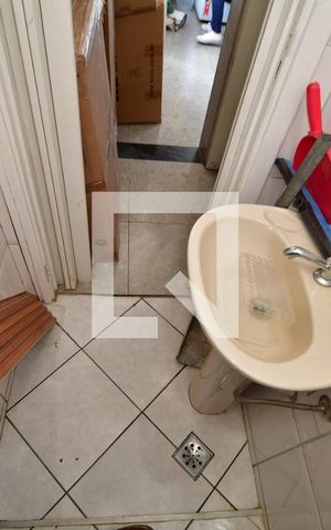 Apartamento à venda com 115m², 2 quartos e sem vagaBanheiro de serviço