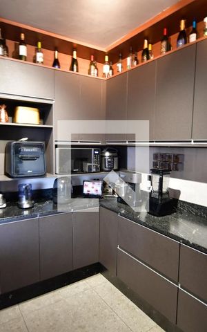 Apartamento à venda com 115m², 2 quartos e sem vagaCozinha - Armários