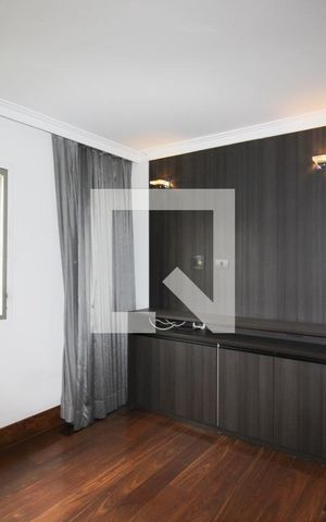 Apartamento à venda com 104m², 2 quartos e 1 vaga Apartamento à venda com 104m², 2 quartos e 1 vagaSuíte