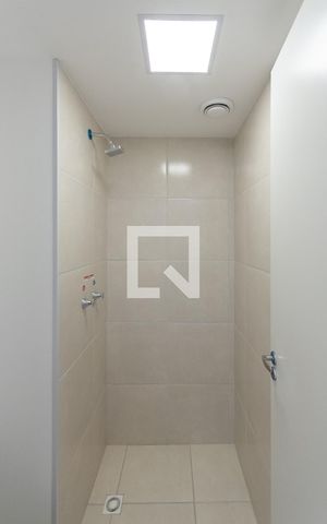 Apartamento à venda com 37m², 2 quartos e sem vagaBanheiro