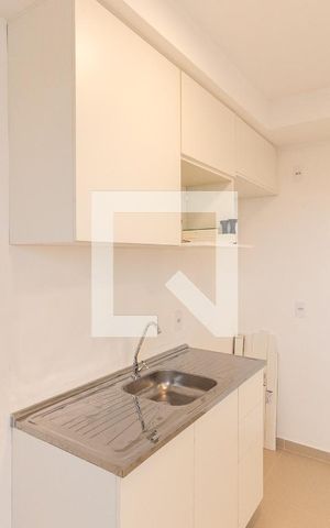 Apartamento à venda com 37m², 2 quartos e sem vagaSala e Cozinha
