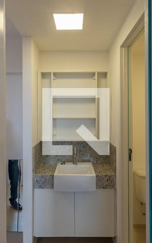 Apartamento à venda com 37m², 2 quartos e sem vagaBanheiro