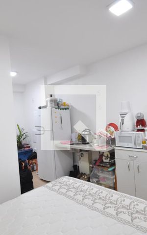 Apartamento à venda com 27m², 1 quarto e sem vagaSala/Quarto