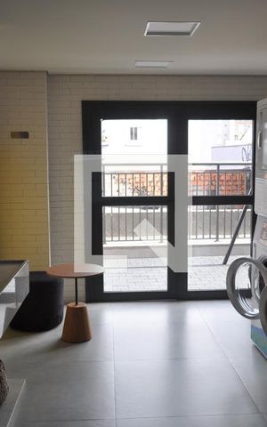 Apartamento à venda com 27m², 1 quarto e sem vagaÁrea comum