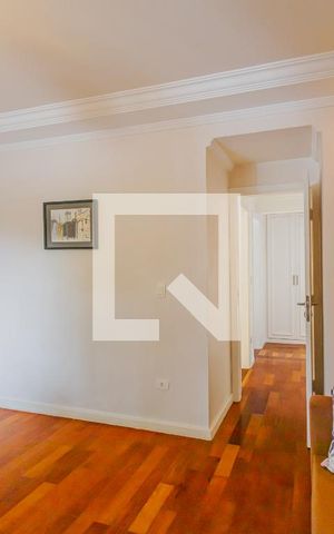 Casa à venda com 900m², 7 quartos e 8 vagasQuarto 2
