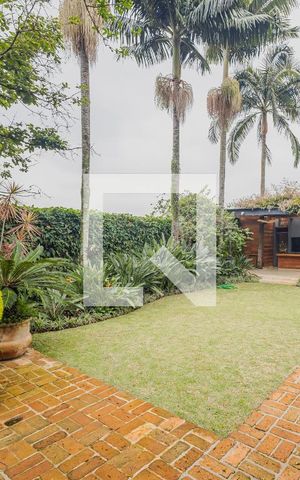 Casa à venda com 900m², 7 quartos e 8 vagasJardim