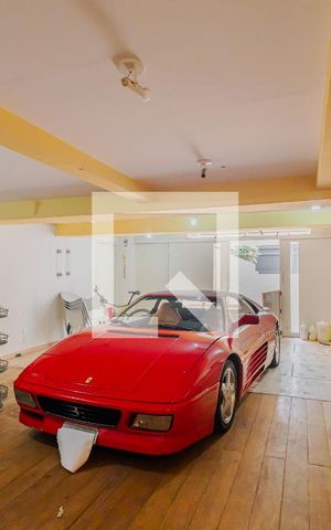 Casa à venda com 900m², 7 quartos e 8 vagasGaragem