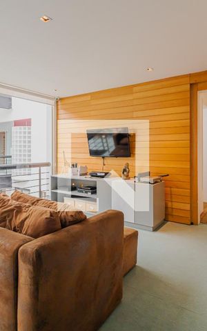 Casa à venda com 900m², 7 quartos e 8 vagasSala 2