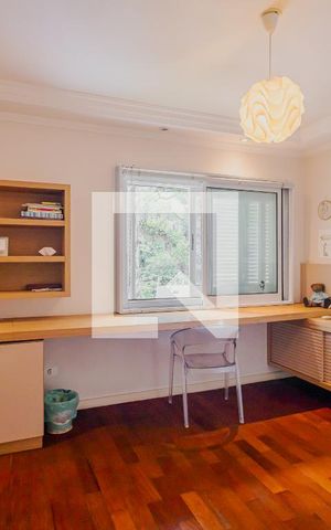 Casa à venda com 900m², 7 quartos e 8 vagasQuarto 2