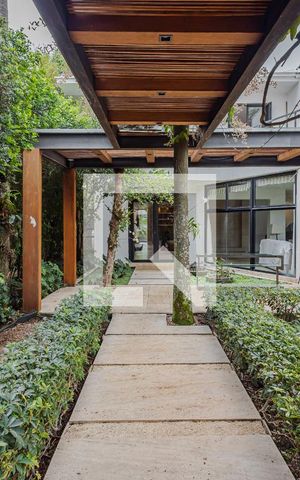 Casa à venda com 900m², 7 quartos e 8 vagasJardim