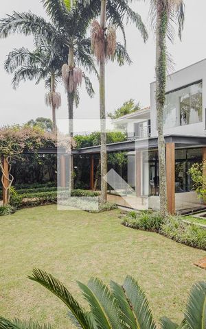 Casa à venda com 900m², 7 quartos e 8 vagasJardim