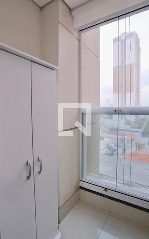Apartamento à venda com 154m², 3 quartos e 3 vagas Apartamento à venda com 154m², 3 quartos e 3 vagasSacada Quarto 3
