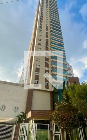 Apartamento à venda com 154m², 3 quartos e 3 vagas Apartamento à venda com 154m², 3 quartos e 3 vagasFachada