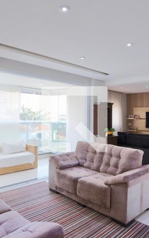 Apartamento à venda com 154m², 3 quartos e 3 vagas Apartamento à venda com 154m², 3 quartos e 3 vagasSala