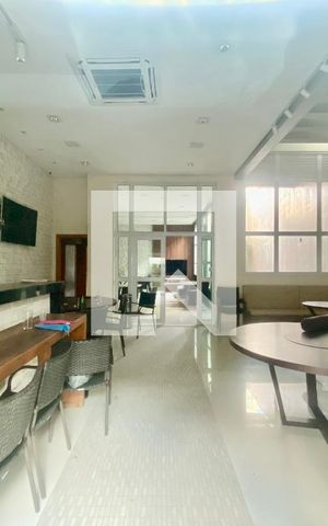 Apartamento à venda com 154m², 3 quartos e 3 vagas Apartamento à venda com 154m², 3 quartos e 3 vagasEspaço Gourmet