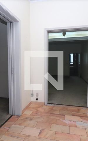 Casa para alugar com 320m², 4 quartos e 2 vagasHall de entrada
