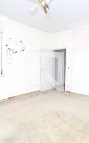Casa para alugar com 320m², 4 quartos e 2 vagasSuíte 