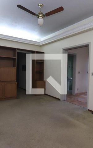 Casa para alugar com 320m², 4 quartos e 2 vagasSala 3