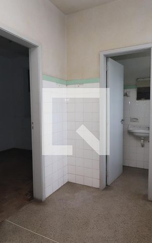 Casa para alugar com 320m², 4 quartos e 2 vagasÁrea comum - Churrasqueira