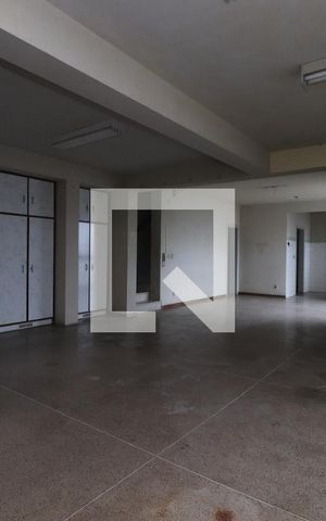Casa para alugar com 320m², 4 quartos e 2 vagasgaragem