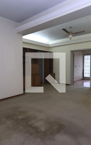 Casa para alugar com 320m², 4 quartos e 2 vagasSala 3