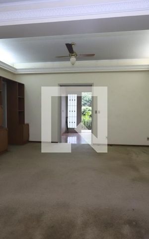 Casa para alugar com 320m², 4 quartos e 2 vagasSala 3