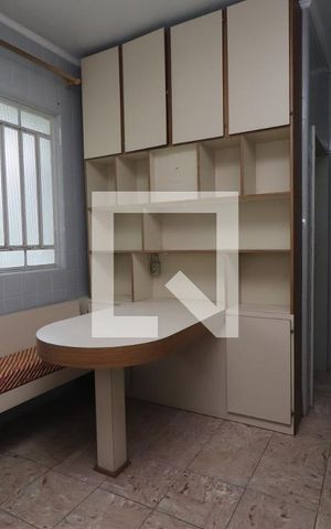 Casa para alugar com 320m², 4 quartos e 2 vagasCozinha