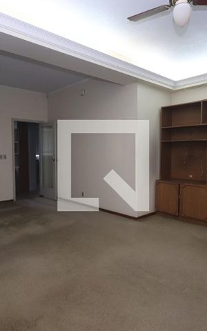 Casa para alugar com 320m², 4 quartos e 2 vagasSala 3