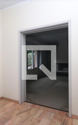Casa para alugar com 320m², 4 quartos e 2 vagasHall de entrada