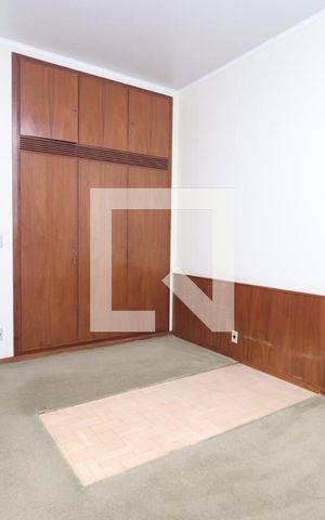 Casa para alugar com 320m², 4 quartos e 2 vagasQuarto 01