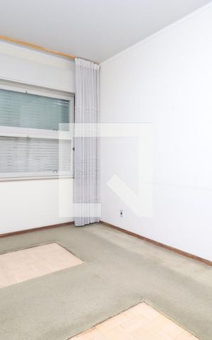 Casa para alugar com 320m², 4 quartos e 2 vagasQuarto 01