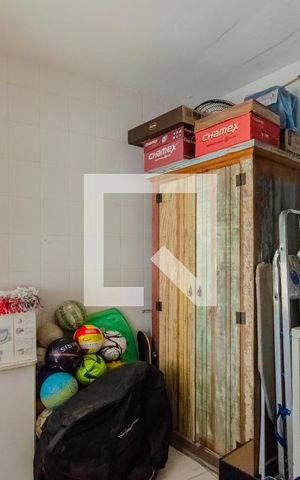 Casa de condomínio à venda com 100m², 3 quartos e 1 vagaQuarto de Serviço