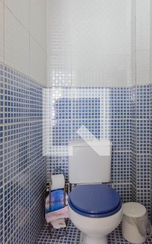 Casa de condomínio à venda com 100m², 3 quartos e 1 vagaBanheiro de serviço