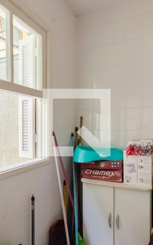 Casa de condomínio à venda com 100m², 3 quartos e 1 vagaQuarto de Serviço