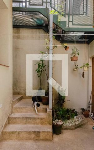 Casa de condomínio à venda com 100m², 3 quartos e 1 vagaQuintal