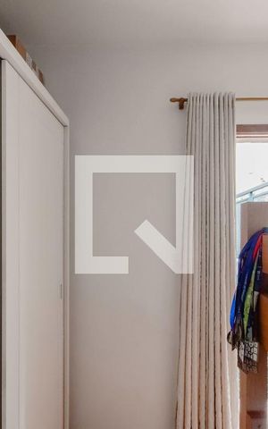 Casa de condomínio à venda com 100m², 3 quartos e 1 vagaQuarto 2