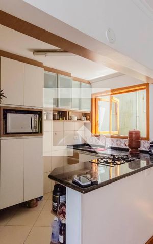 Casa de condomínio à venda com 100m², 3 quartos e 1 vagaCozinha