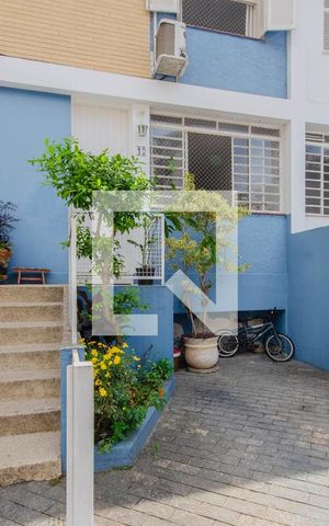 Casa de condomínio à venda com 100m², 3 quartos e 1 vagaEntrada