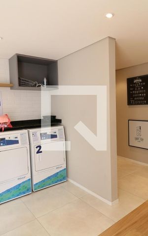 Apartamento para alugar com 36m², 2 quartos e 1 vagaÁrea comum - Lavanderia