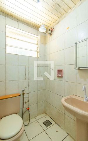 Casa para alugar com 400m², 3 quartos e 2 vagas Casa para alugar com 400m², 3 quartos e 2 vagasBanheiro