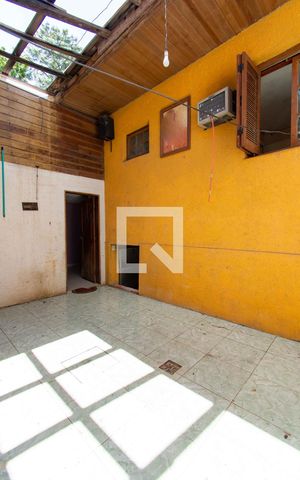 Casa para alugar com 400m², 3 quartos e 2 vagas Casa para alugar com 400m², 3 quartos e 2 vagasÁrea comum